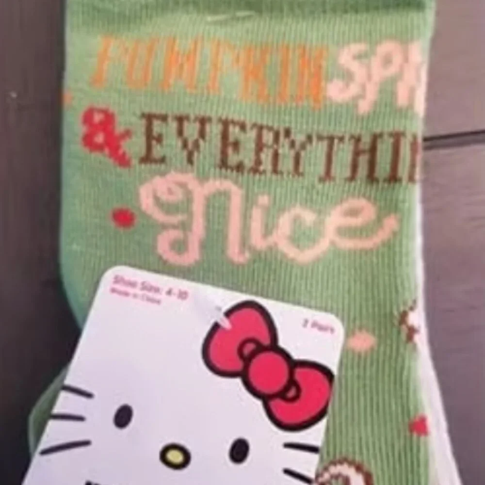 Hello Kitty Fall Leaves & Pumpkin Spice Socks